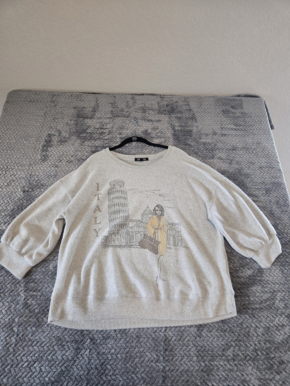 Love + Lace 2X Italy Pisa Graphic Rhinestone Sweater Pullover Plus Size 2XL